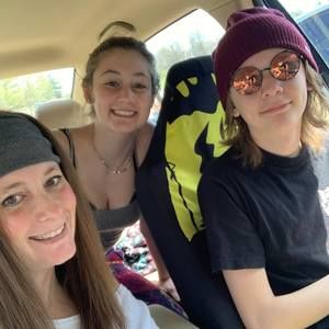 Meet your Posher, Tonia